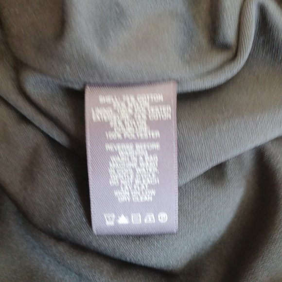 Kenneth Cole Reaction Black Lace Top - Zippered Back (3175) - Picture 6 of 7